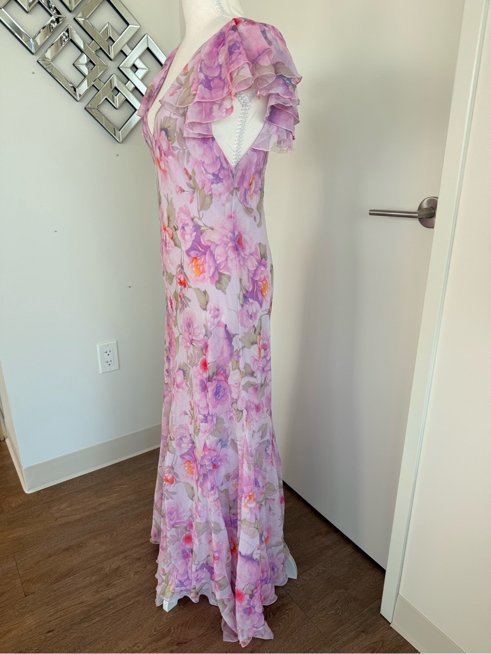 Mango Pastel Floral V-Neck Dress in Lavender and Pink - Picture 4 of 15